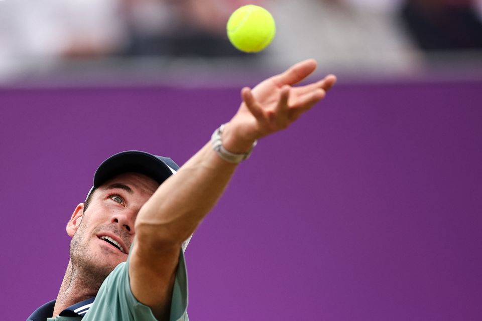 5451